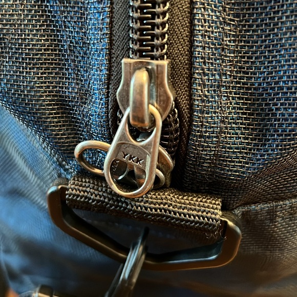 Smateria Large Blue Travel Tote Bag - Picture 6 of 7